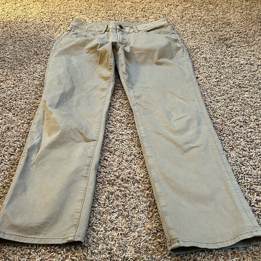 Men’s 32x30 American Eagle flex original straight pants